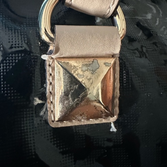 PRE-LOVED MICHAEL KORS Grayson Large Satchel - Picture 4 of 6